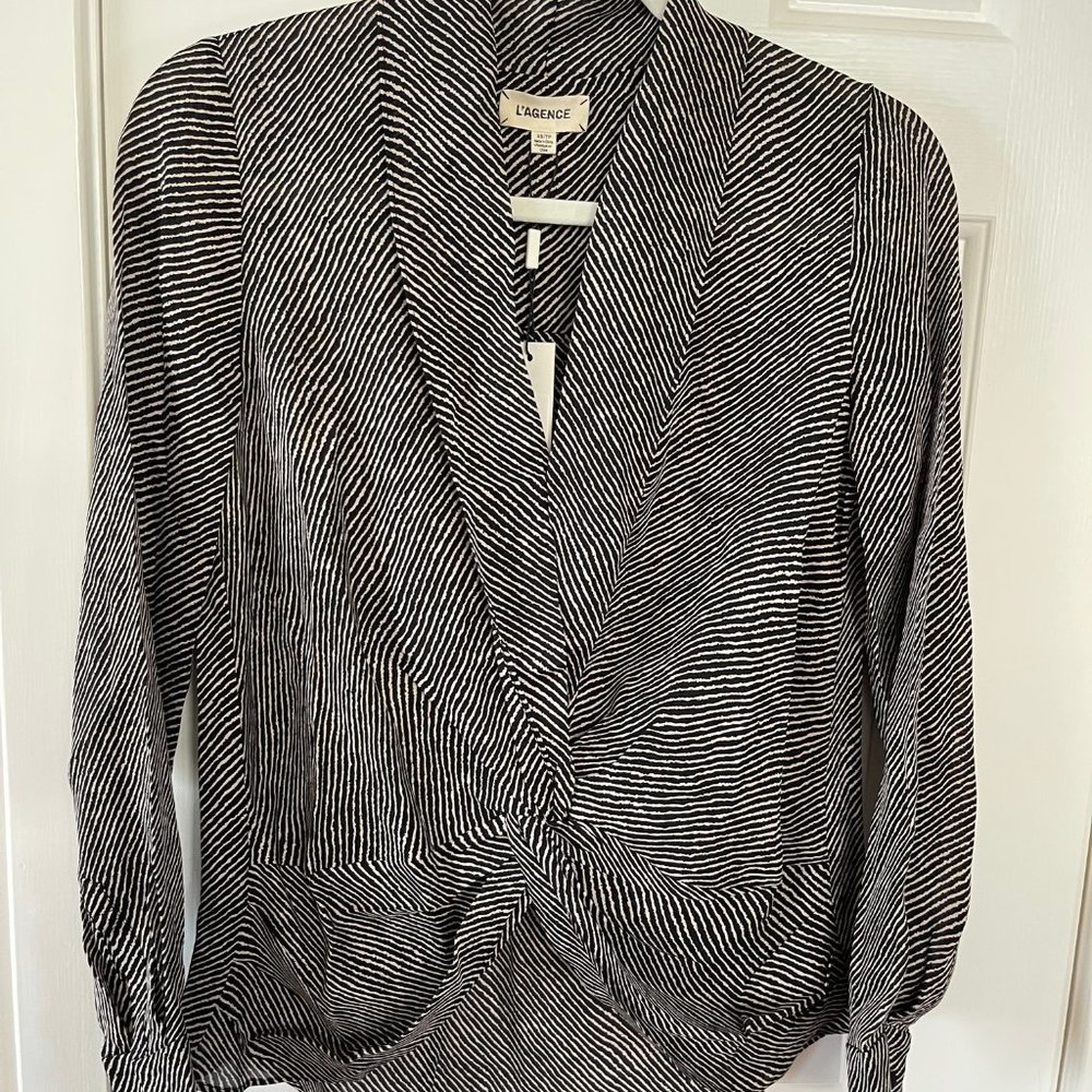 New L'Agence Mariposa Silk Twist Front Almondine Striped Blouse Size XS P3 - Picture 1 of 7